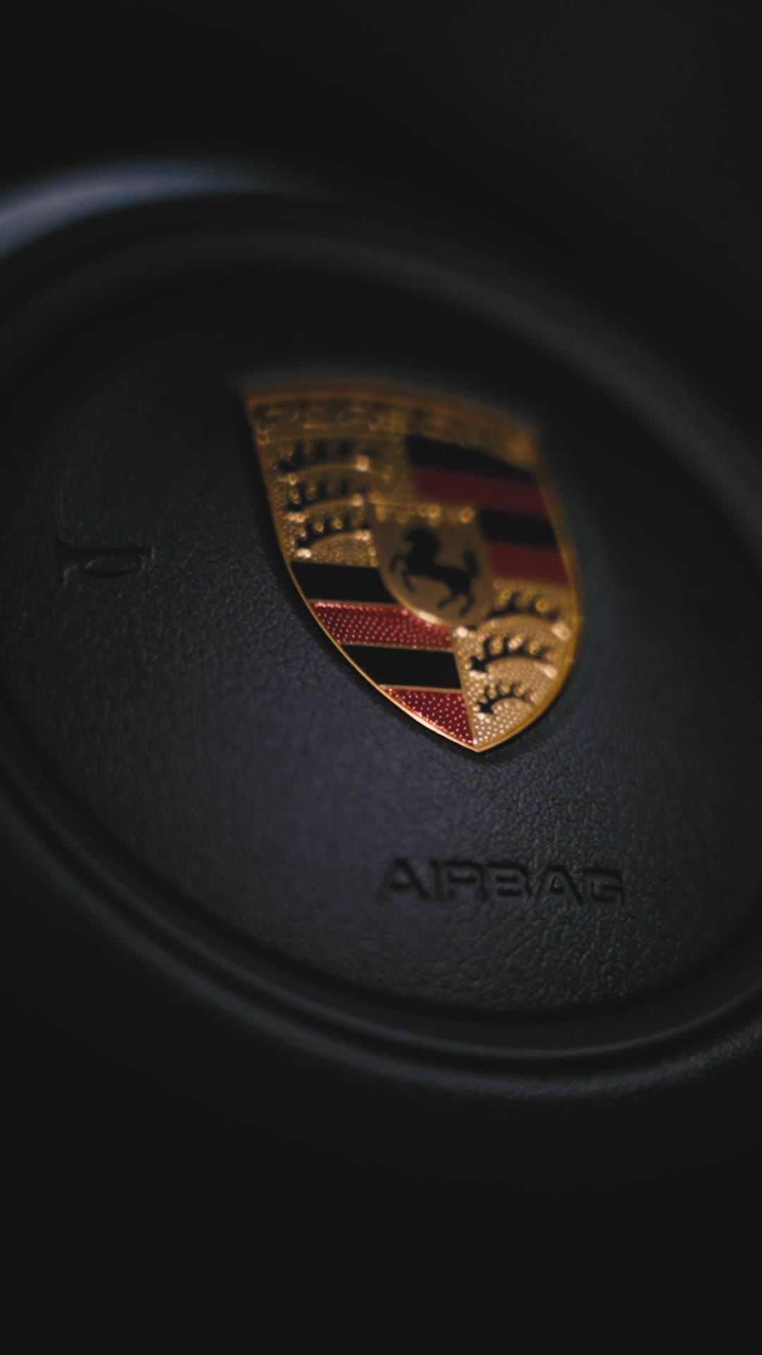 Porsche Macan — still 2