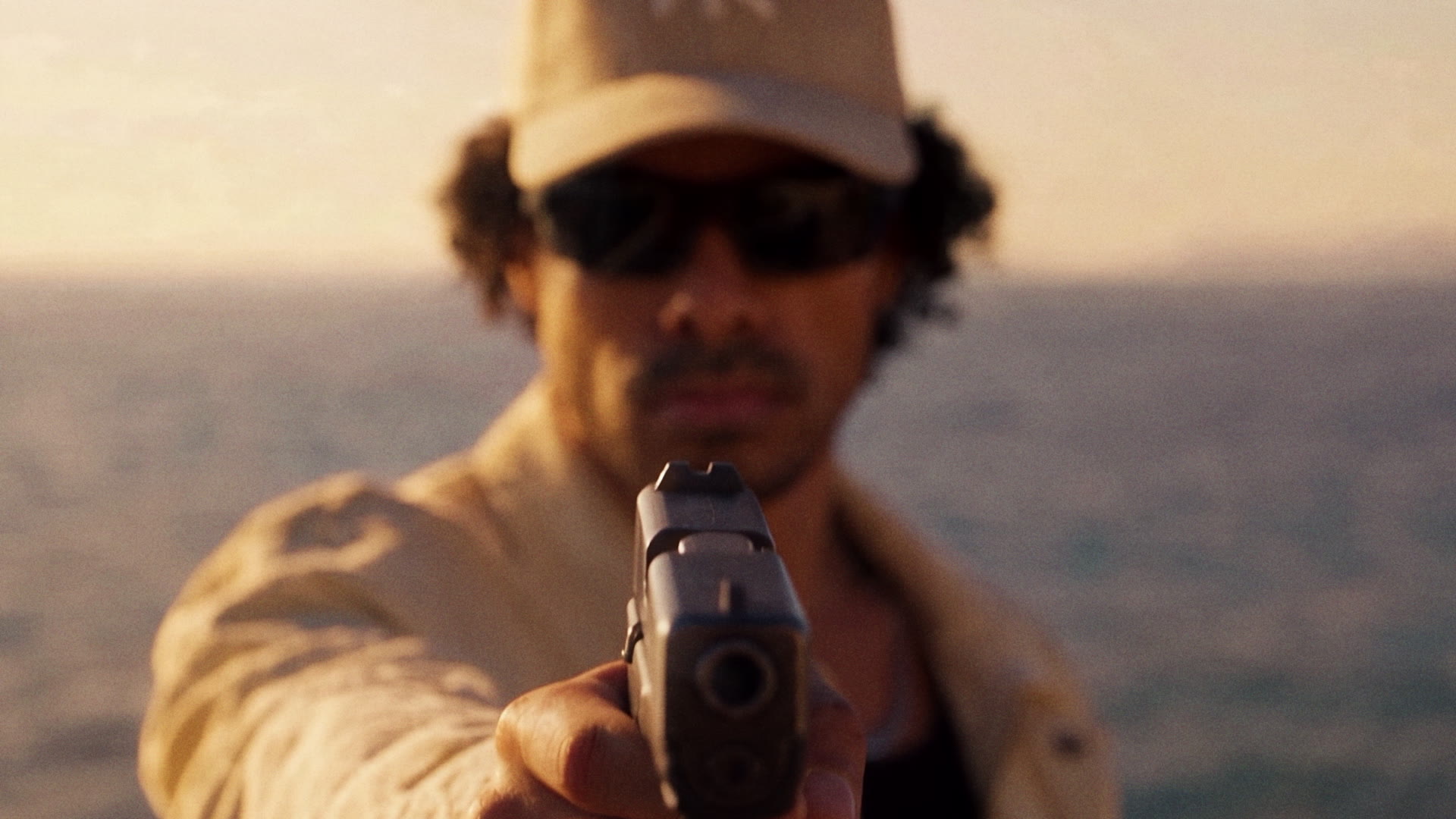 Shmal Yemeen — still 3
