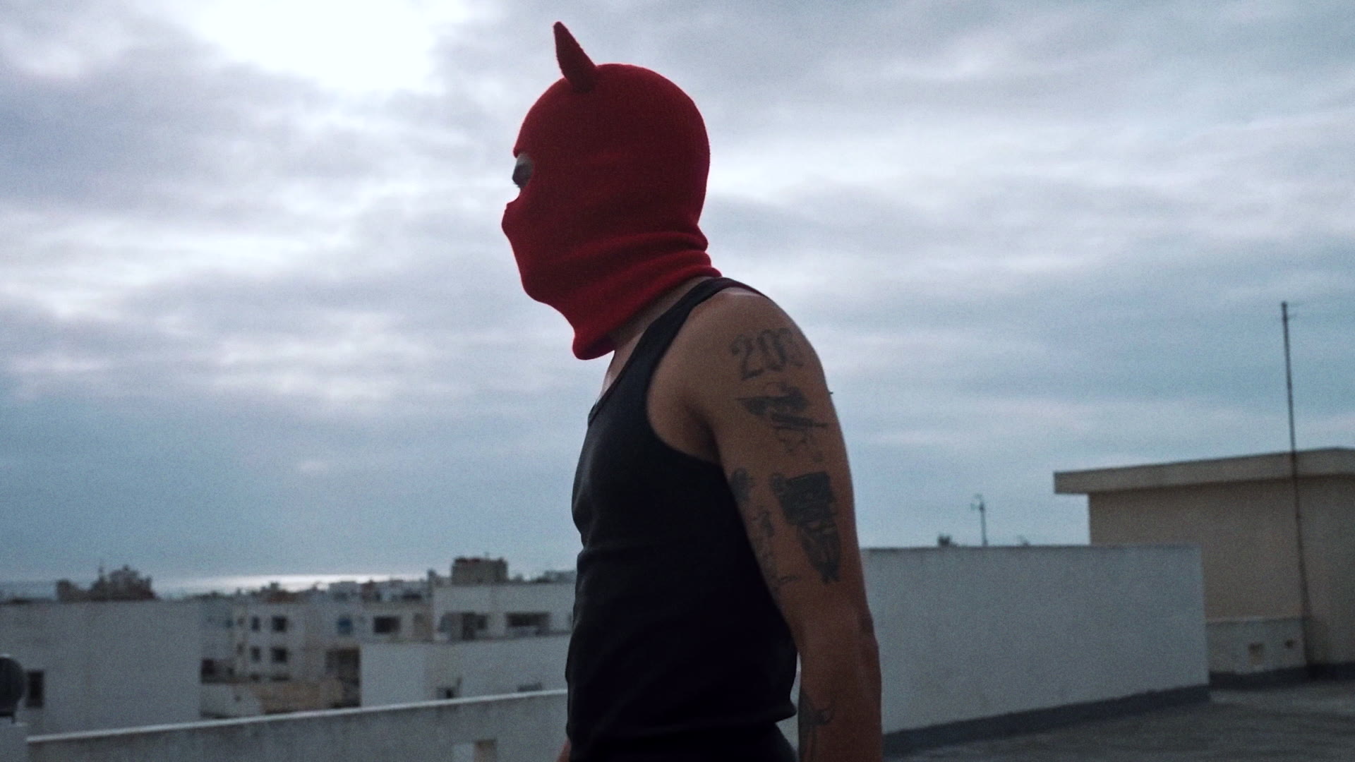 Shmal Yemeen — still 4